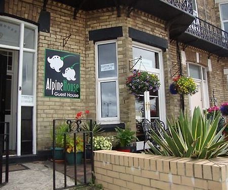 Alpine Guest House 米德尔斯伯勒 外观 照片